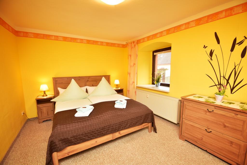 Landhotel Zur Guten Einkehr Grubschütz エクステリア 写真