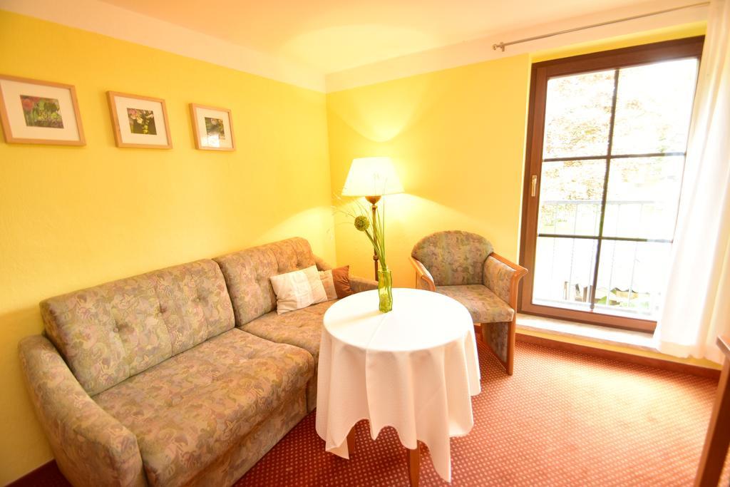 Landhotel Zur Guten Einkehr Grubschütz エクステリア 写真