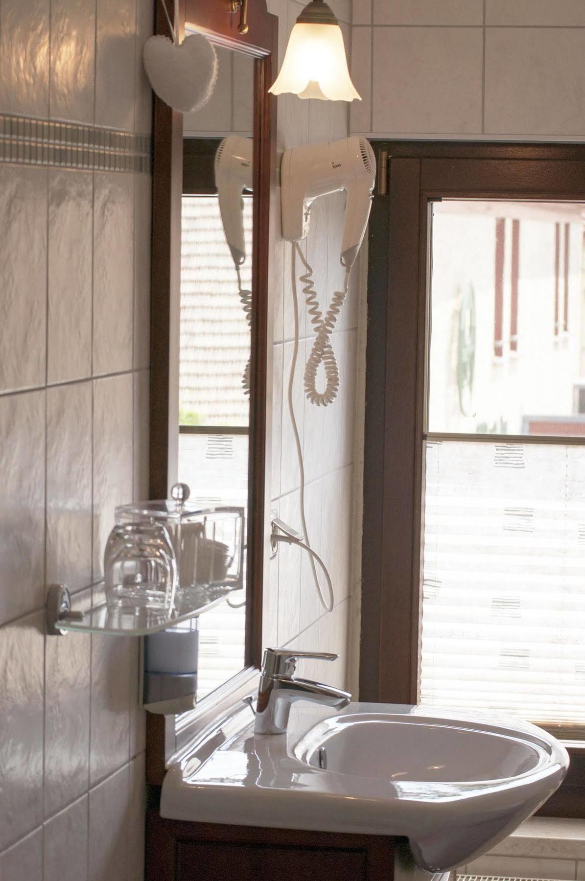 Landhotel Zur Guten Einkehr Grubschütz エクステリア 写真