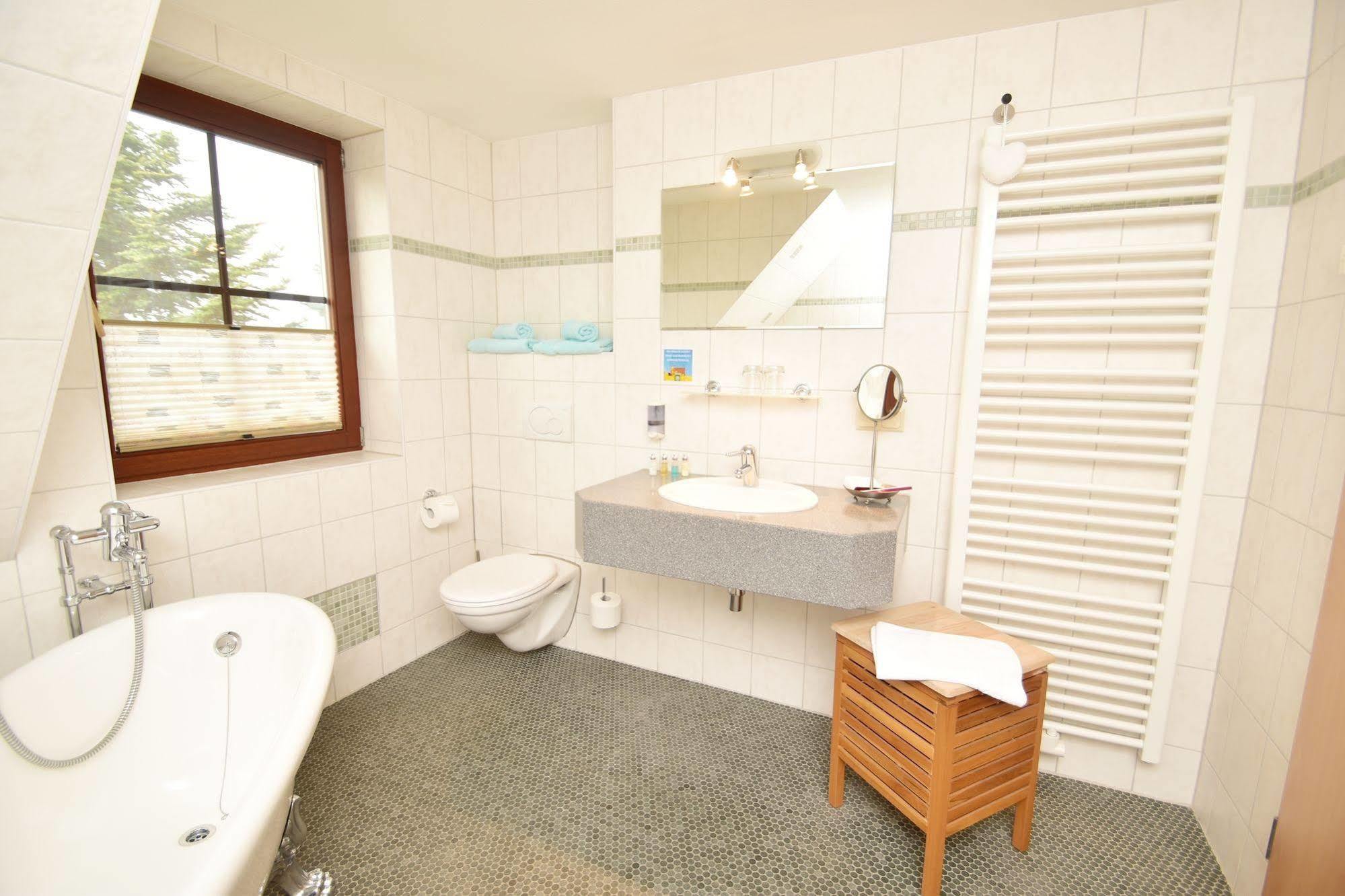 Landhotel Zur Guten Einkehr Grubschütz エクステリア 写真