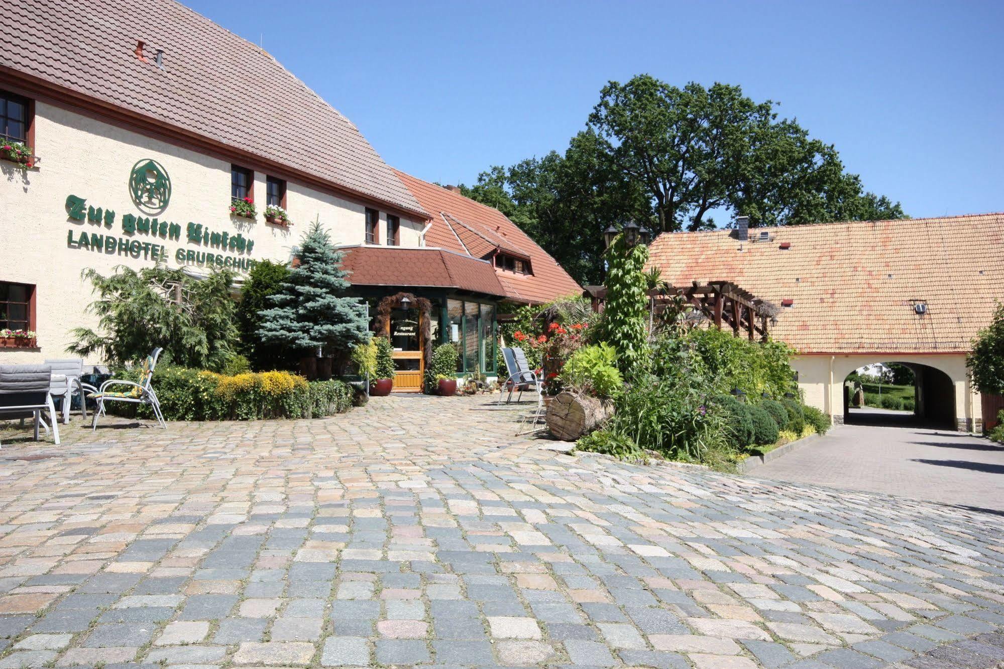 Landhotel Zur Guten Einkehr Grubschütz エクステリア 写真
